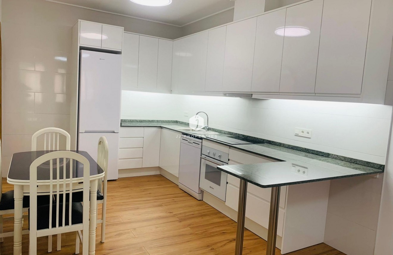 Segunda mano - Apartamento / piso -
Torrevieja - Playa del Cura