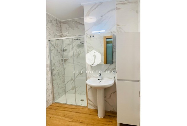 Segunda mano - Apartamento / piso -
Torrevieja - Playa del Cura