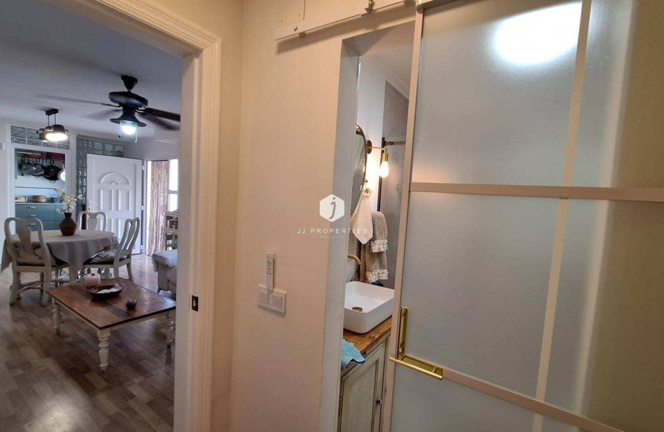 Segunda mano - Villa -
Torrevieja - Los Balcones - Los Altos del Edén