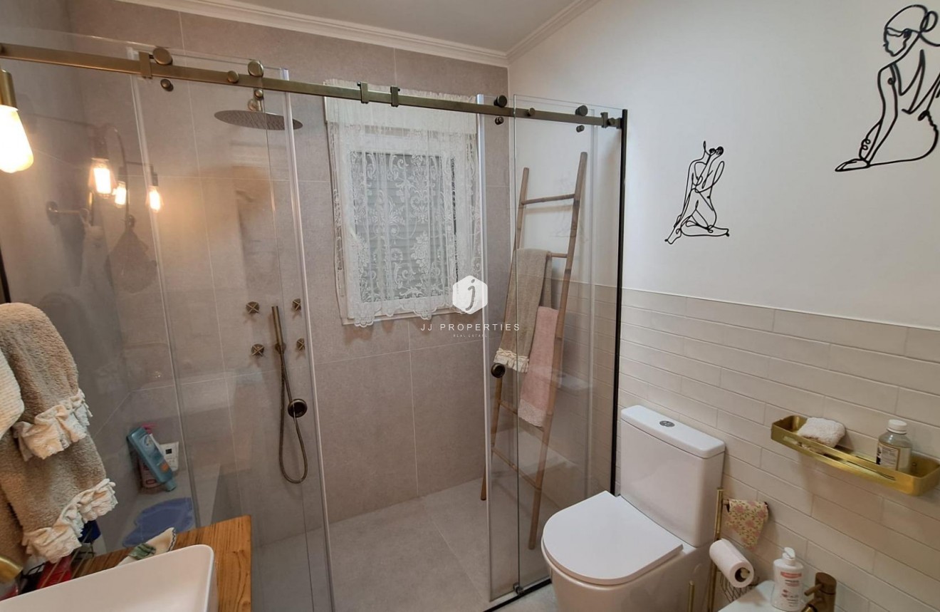 Segunda mano - Villa -
Torrevieja - Los Balcones - Los Altos del Edén