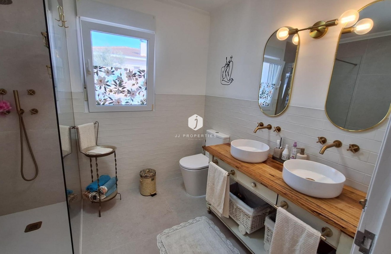 Segunda mano - Villa -
Torrevieja - Los Balcones - Los Altos del Edén