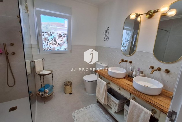 Segunda mano - Villa -
Torrevieja - Los Balcones - Los Altos del Edén