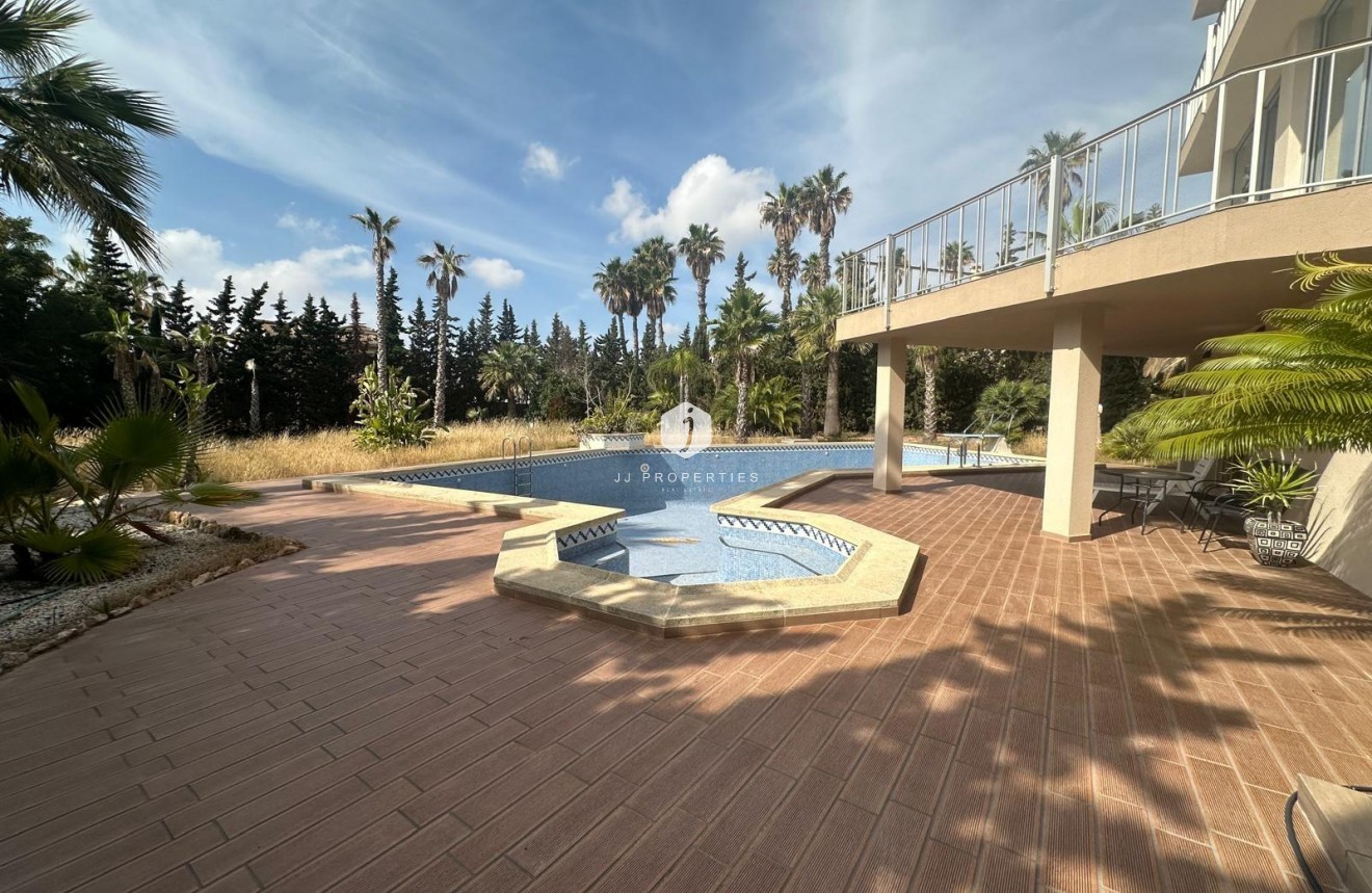 Segunda mano - Villa -
Ciudad Quesada - Costa Blanca Sur