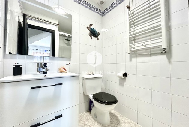 Segunda mano - Chalet -
Playa Flamenca - Costa Blanca