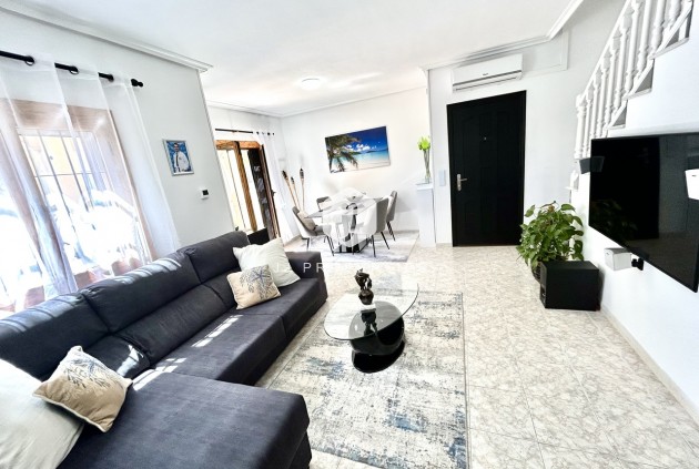 Segunda mano - Chalet -
Playa Flamenca - Costa Blanca