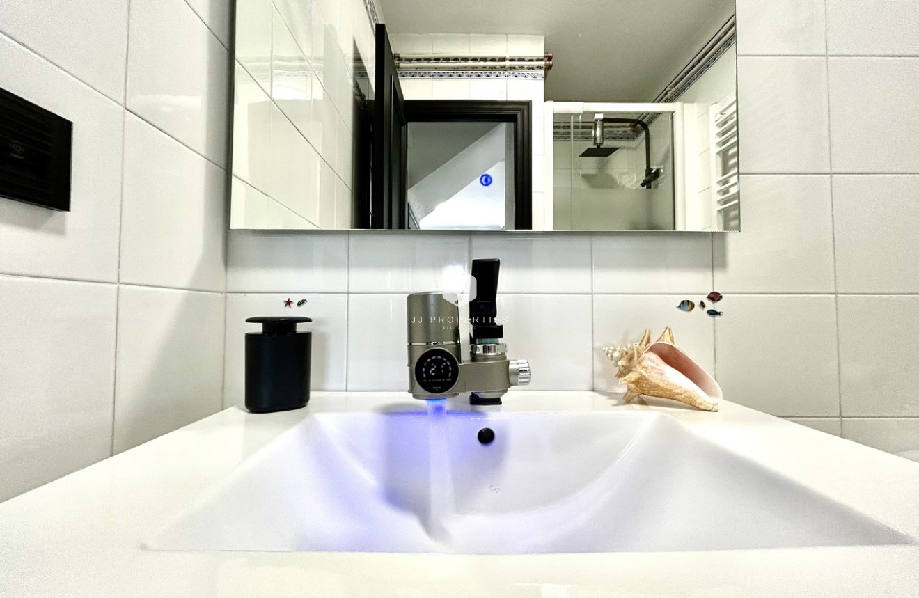 Segunda mano - Chalet -
Playa Flamenca - Costa Blanca