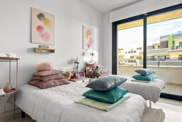 Segunda mano - Apartamento / piso -
Orihuela Costa - Costa Blanca