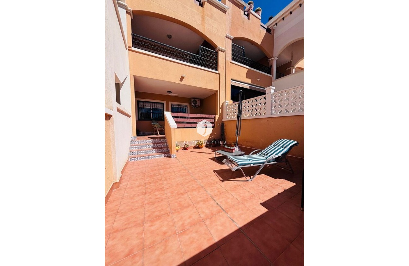 Segunda mano - Apartamento / piso -
Torrevieja - Costa Blanca