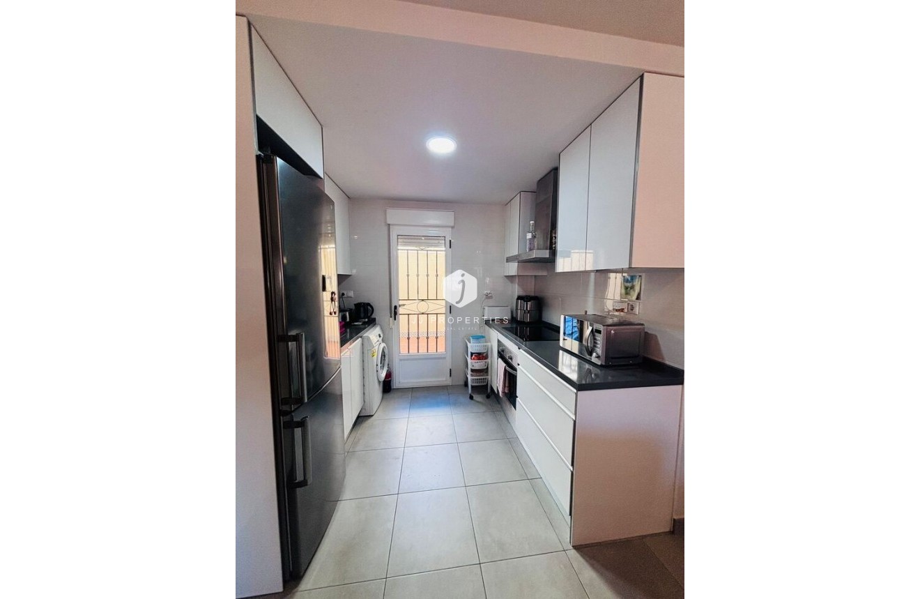 Segunda mano - Apartamento / piso -
Torrevieja - Costa Blanca