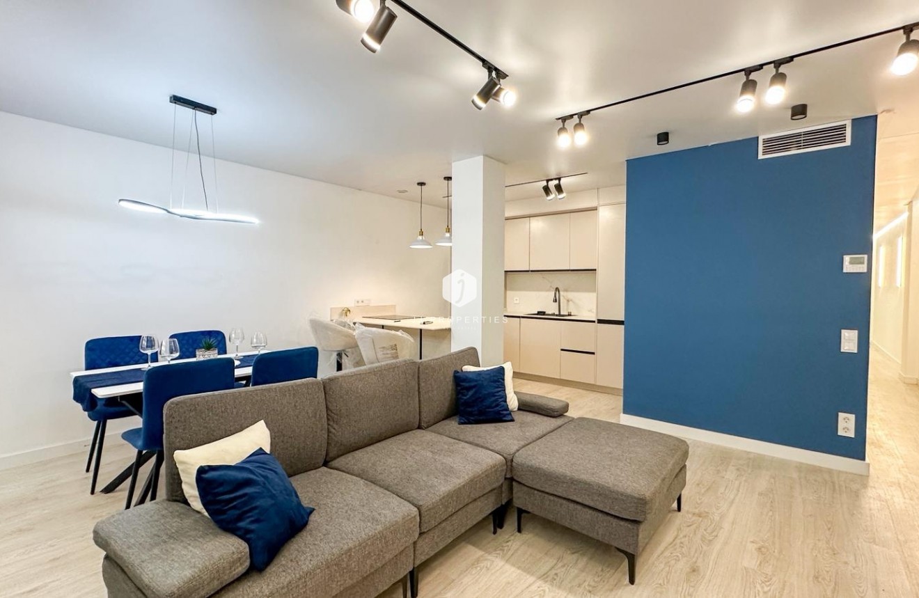 Segunda mano - Apartamento / piso -
Torrevieja - Costa Blanca