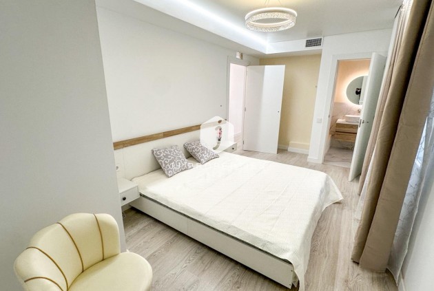 Segunda mano - Apartamento / piso -
Torrevieja - Costa Blanca