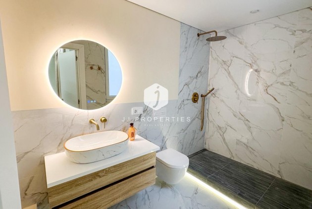 Segunda mano - Apartamento / piso -
Torrevieja - Costa Blanca