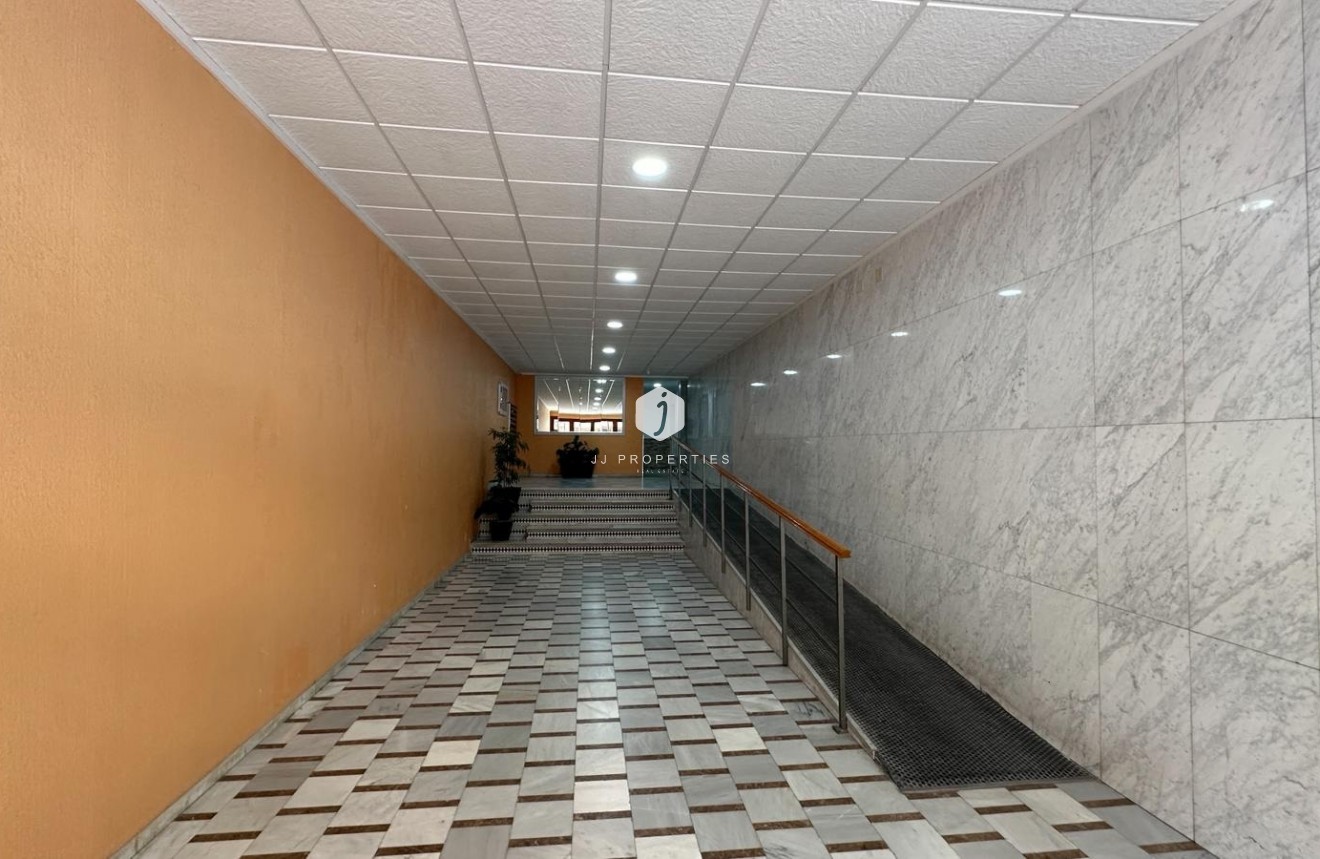 Segunda mano - Apartamento / piso -
Torrevieja - Costa Blanca