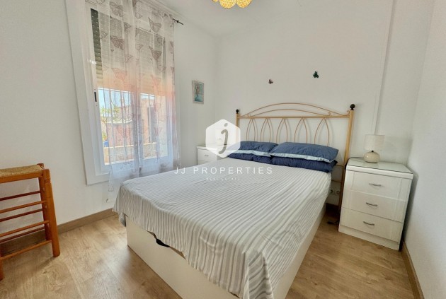 Resale - Villa -
Dolores - Comunidad Valenciana