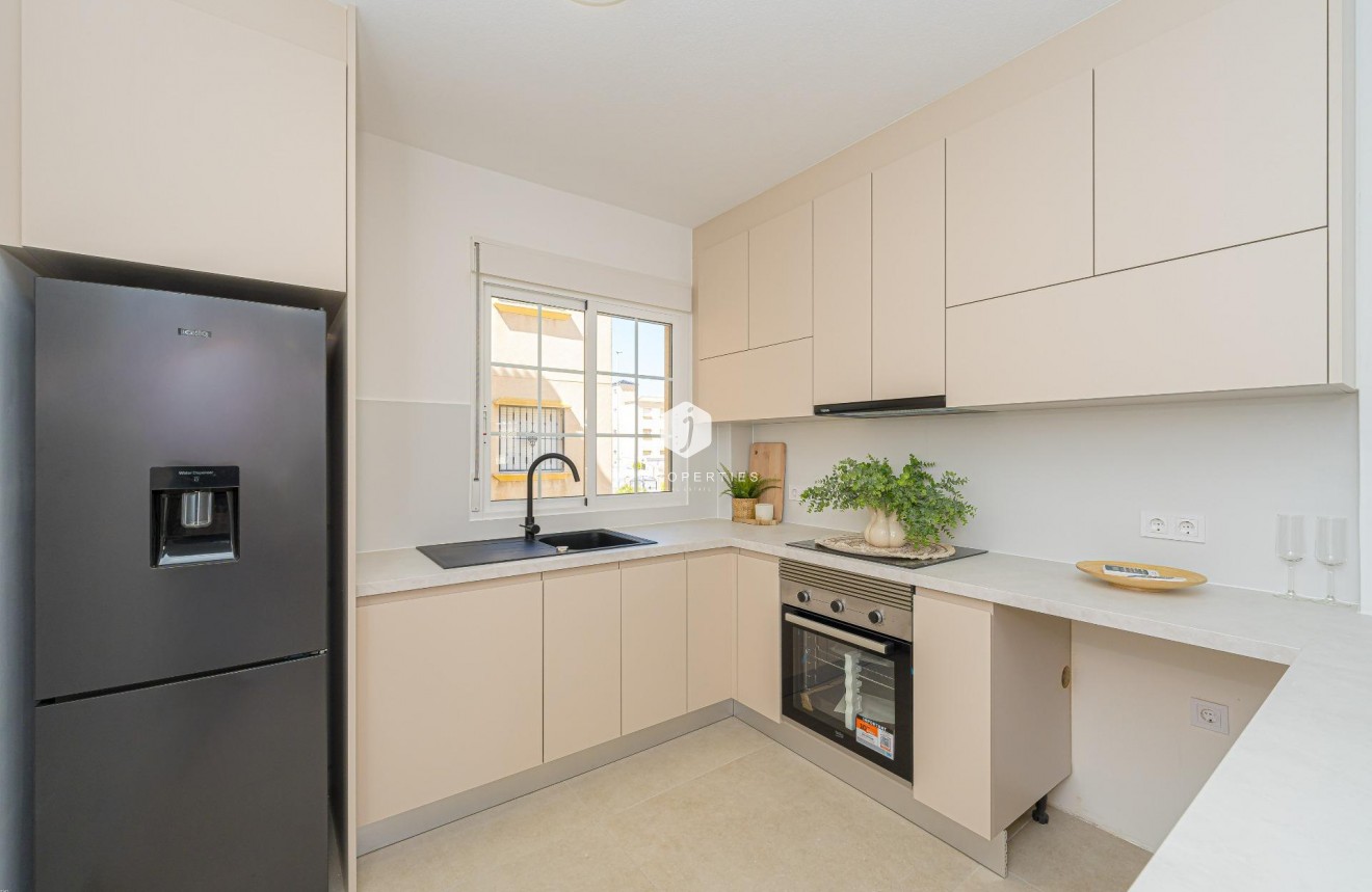 Segunda mano - Apartamento / piso -
Orihuela Costa - Lomas de Cabo Roig