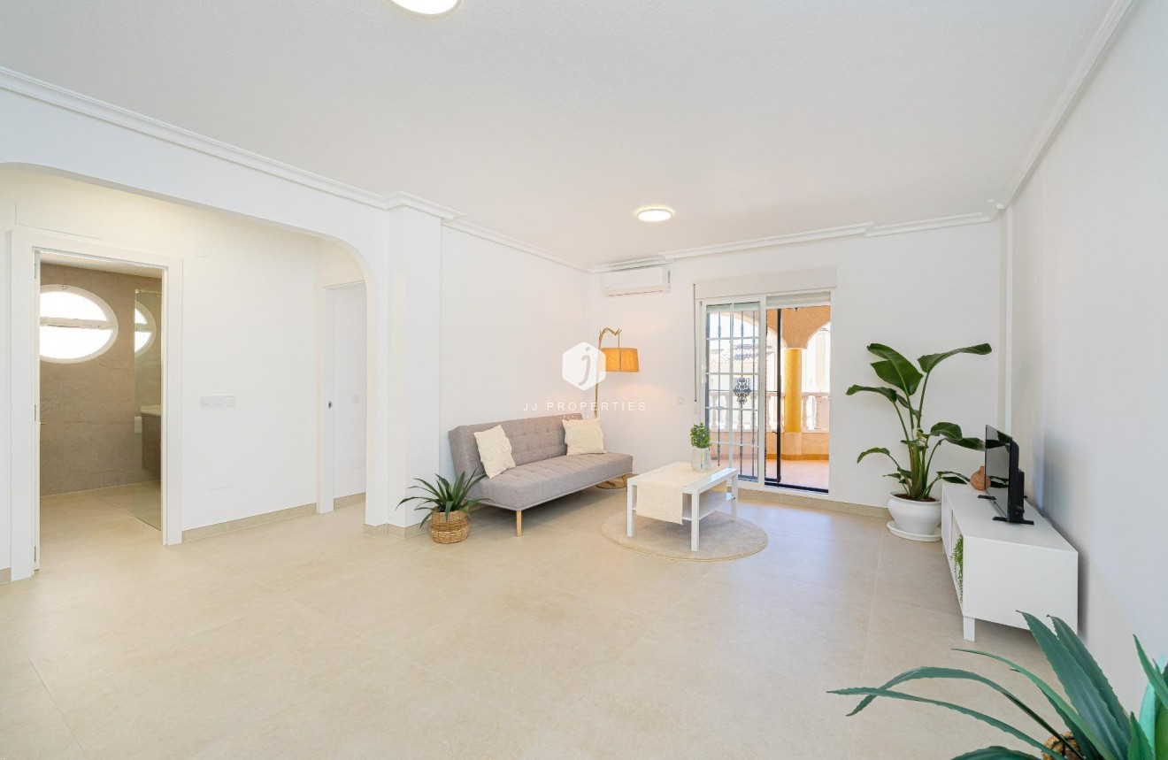 Segunda mano - Apartamento / piso -
Orihuela Costa - Lomas de Cabo Roig