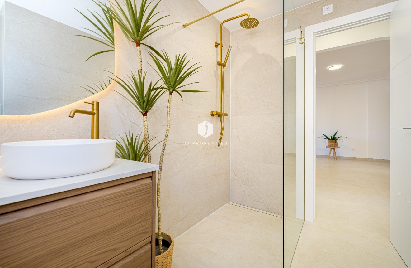 Segunda mano - Apartamento / piso -
Orihuela Costa - Lomas de Cabo Roig