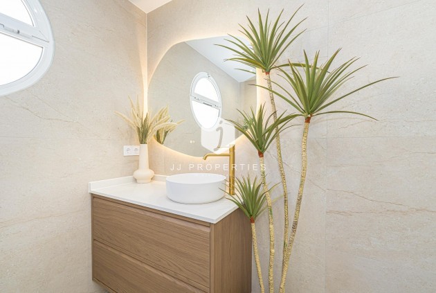 Segunda mano - Apartamento / piso -
Orihuela Costa - Lomas de Cabo Roig