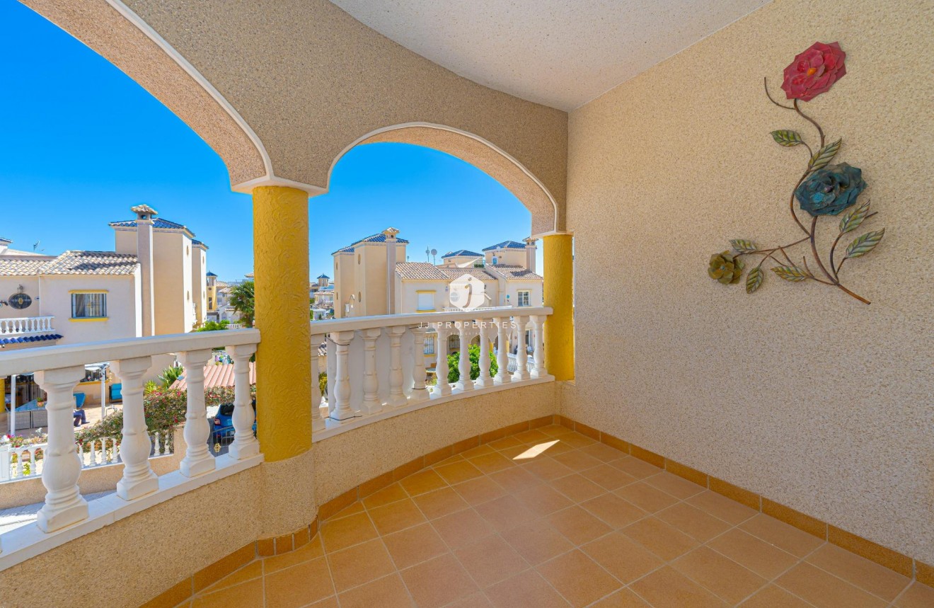 Segunda mano - Apartamento / piso -
Orihuela Costa - Lomas de Cabo Roig