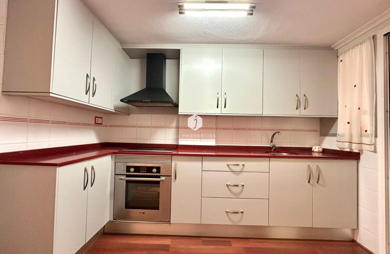 D'occasion - Appartement -
Torrevieja - Acequion