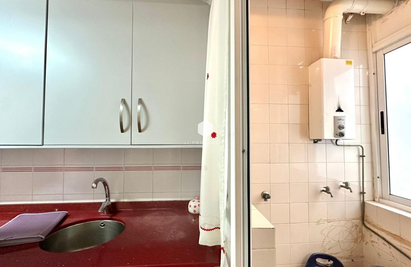 D'occasion - Appartement -
Torrevieja - Acequion