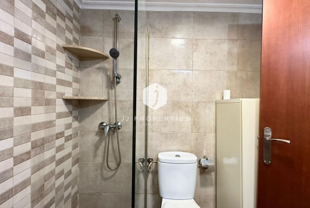 D'occasion - Appartement -
Torrevieja - Acequion