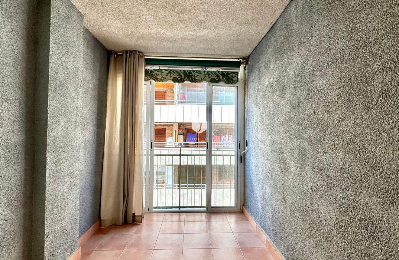 D'occasion - Appartement -
Torrevieja - Acequion