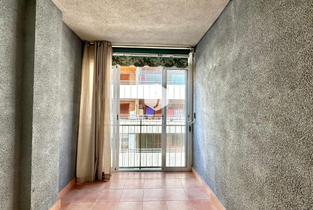 D'occasion - Appartement -
Torrevieja - Acequion