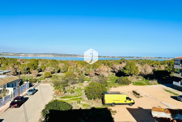 Tweedehands - Appartement / flat -
El Chaparral - Inland