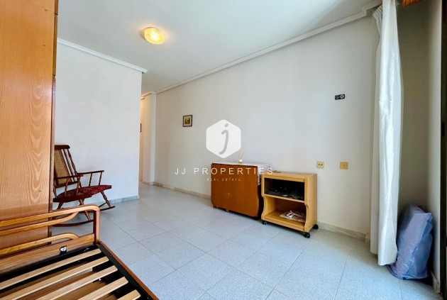 Tweedehands - Appartement / flat -
El Chaparral - Inland