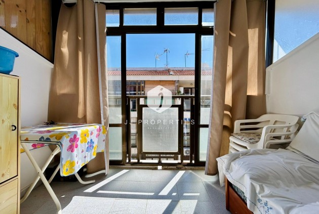 Tweedehands - Appartement / flat -
El Chaparral - Inland