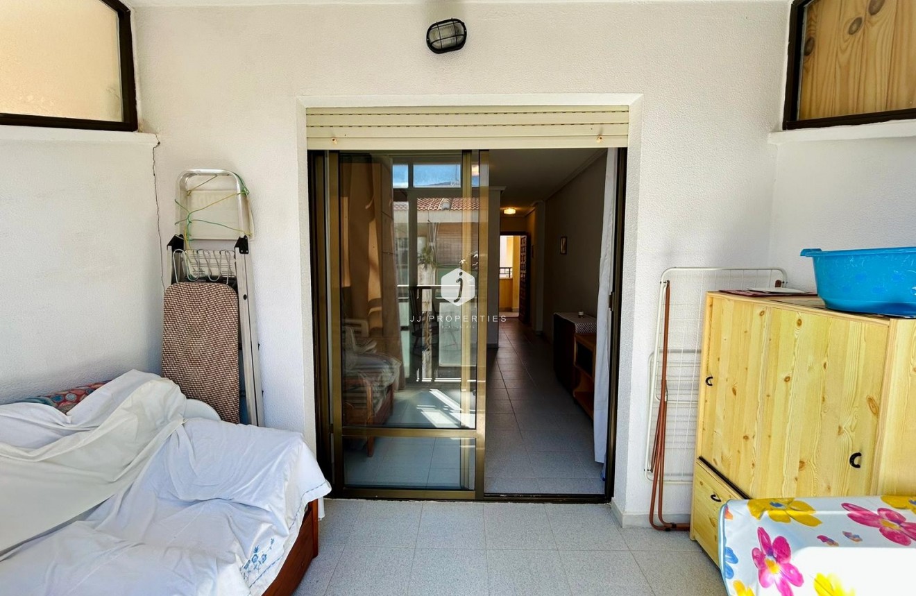 Tweedehands - Appartement / flat -
El Chaparral - Inland