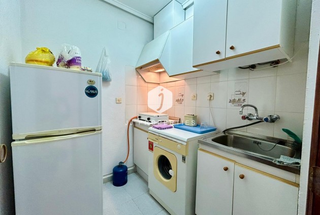 Tweedehands - Appartement / flat -
El Chaparral - Inland