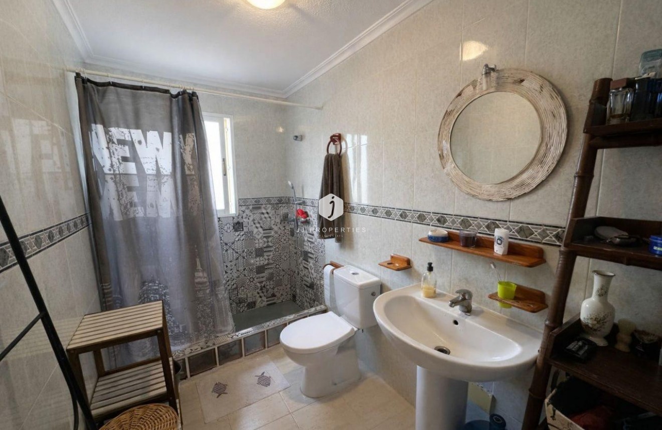 Tweedehands - Appartement / flat -
Torrevieja - Costa Blanca