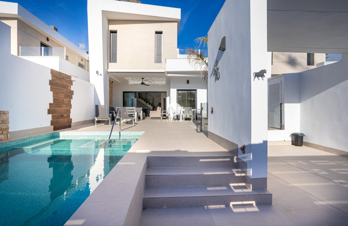 Z drugiej ręki - Villa -
Dolores - Costa Blanca