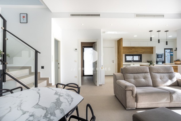 Z drugiej ręki - Villa -
Dolores - Costa Blanca