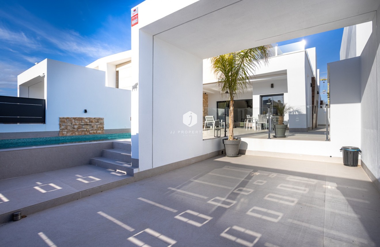 Z drugiej ręki - Villa -
Dolores - Costa Blanca