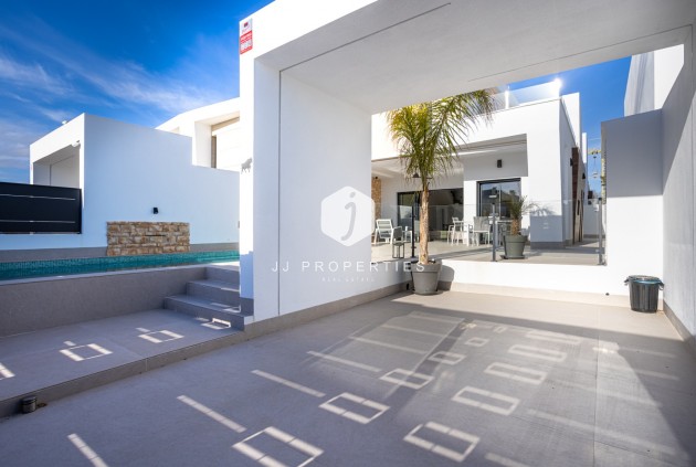 Z drugiej ręki - Villa -
Dolores - Costa Blanca