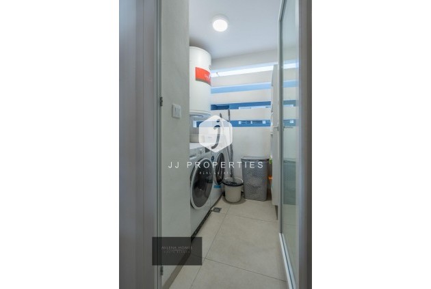 Segunda mano - Apartamento / piso -
Orihuela Costa - La Zenia