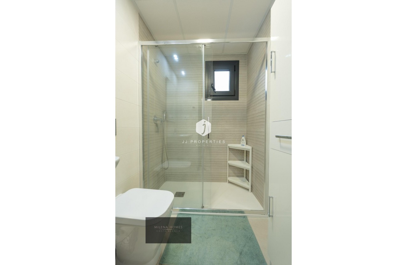 Segunda mano - Apartamento / piso -
Orihuela Costa - La Zenia