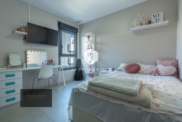 Segunda mano - Apartamento / piso -
Orihuela Costa - La Zenia