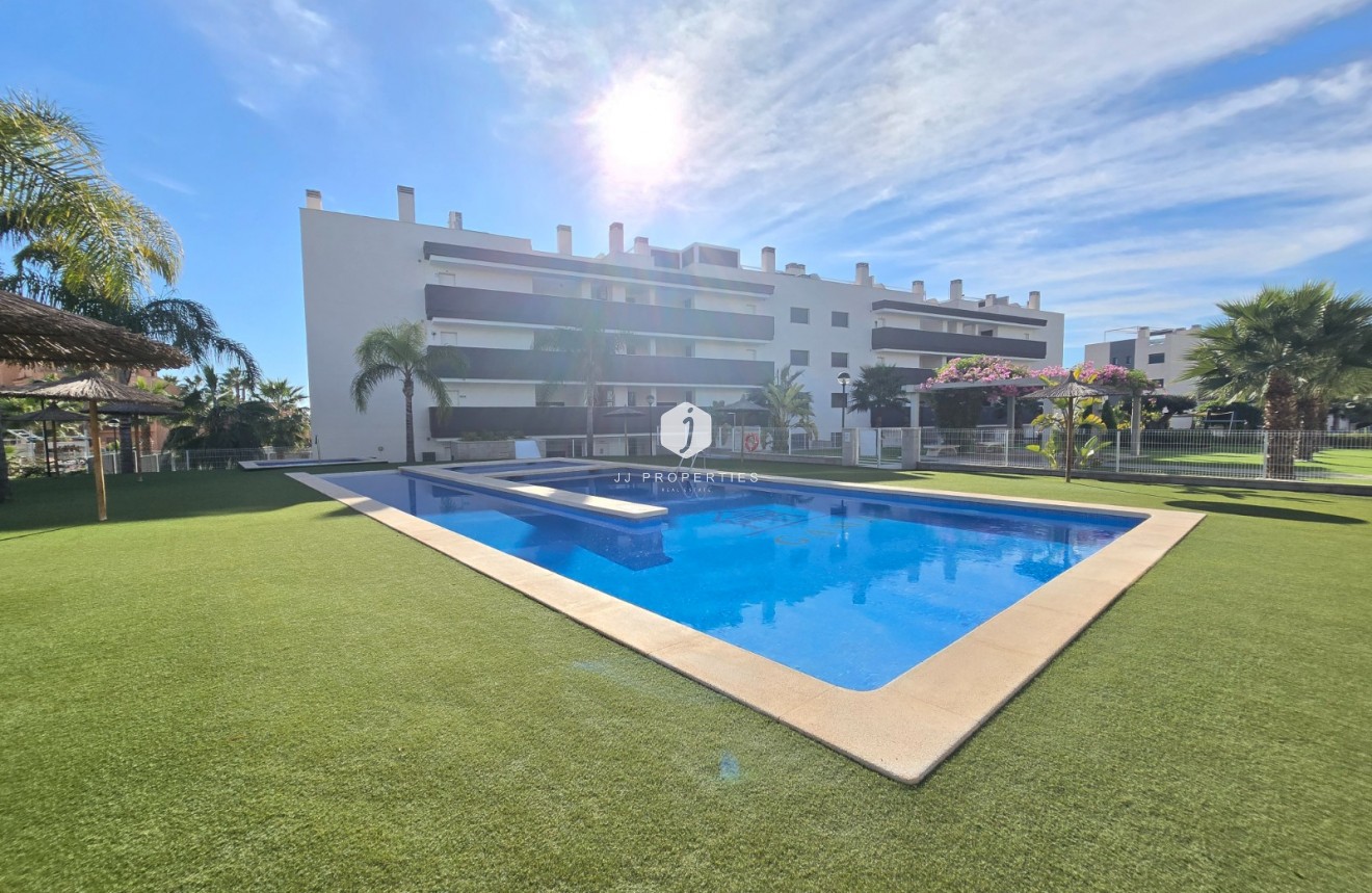 Aus zweiter Hand - Wohnung -
Orihuela Costa - Costa Blanca