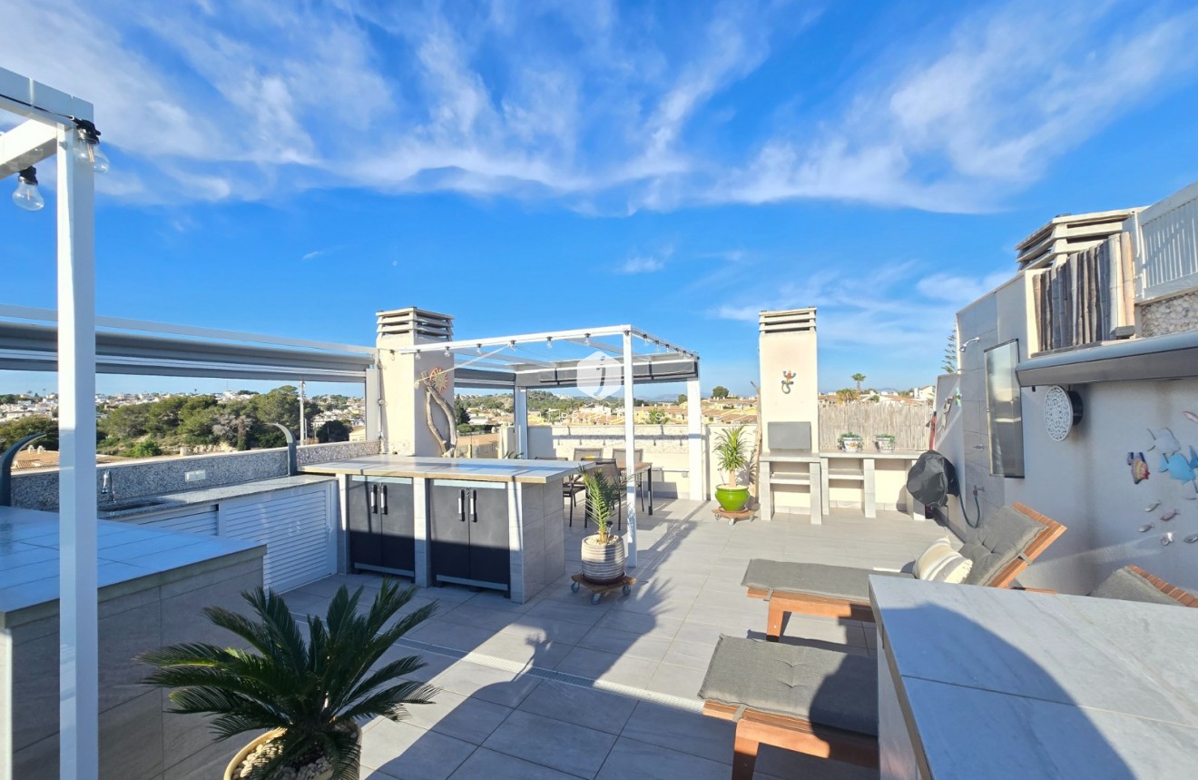 Aus zweiter Hand - Wohnung -
Orihuela Costa - Costa Blanca