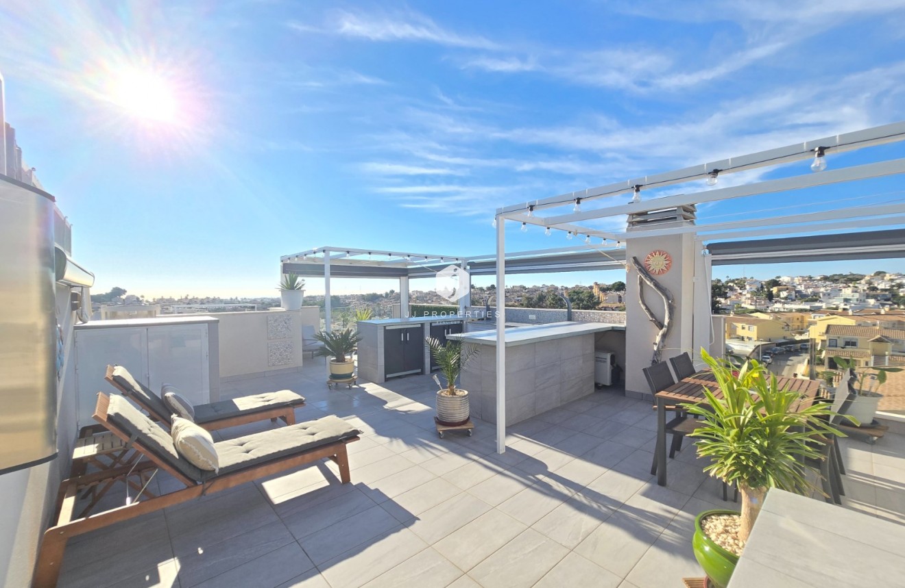 Aus zweiter Hand - Wohnung -
Orihuela Costa - Costa Blanca