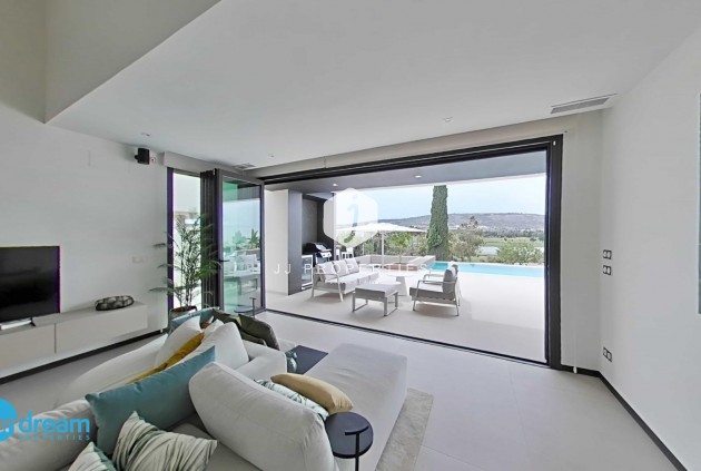 Aus zweiter Hand - Villa -
Algorfa - Comunidad Valenciana