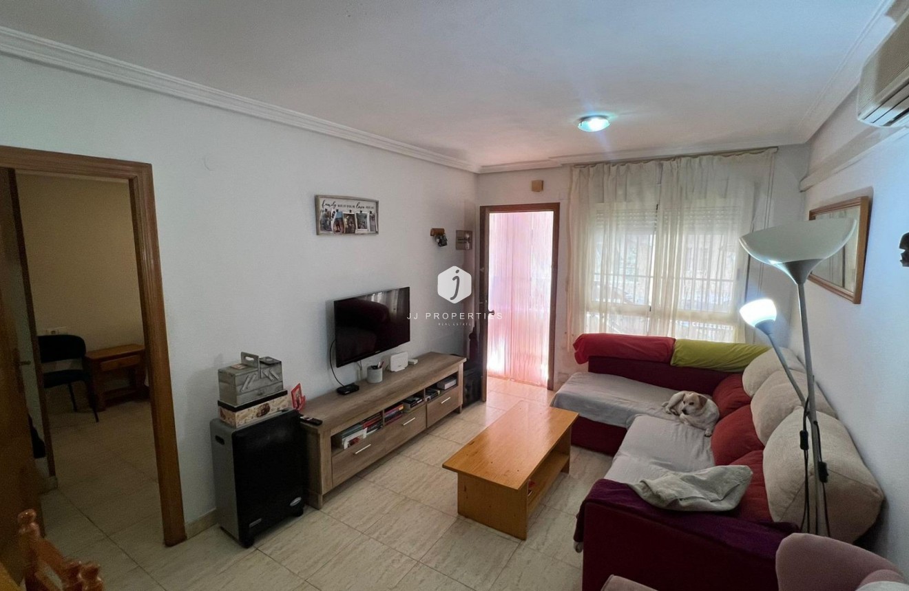 Segunda mano - Apartamento / piso -
Torrevieja - PARQUE DE LAS NACIONES