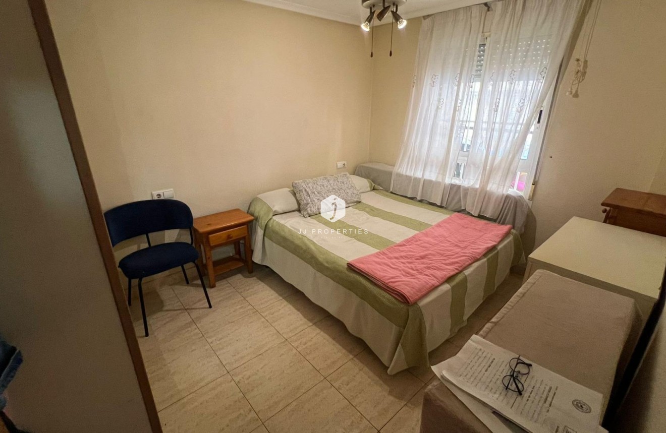 Segunda mano - Apartamento / piso -
Torrevieja - PARQUE DE LAS NACIONES