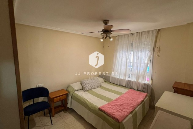 Segunda mano - Apartamento / piso -
Torrevieja - PARQUE DE LAS NACIONES