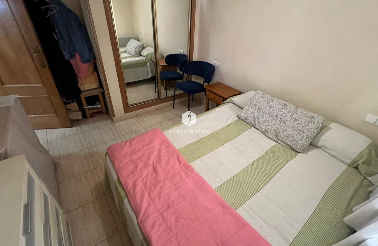 Segunda mano - Apartamento / piso -
Torrevieja - PARQUE DE LAS NACIONES