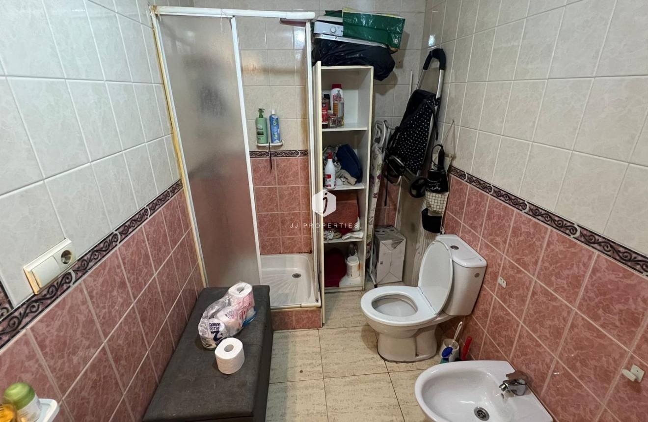 Segunda mano - Apartamento / piso -
Torrevieja - PARQUE DE LAS NACIONES